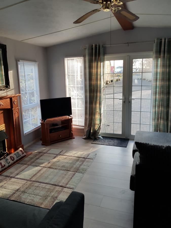 Rooms At Tarrareoch Батгейт Екстериор снимка